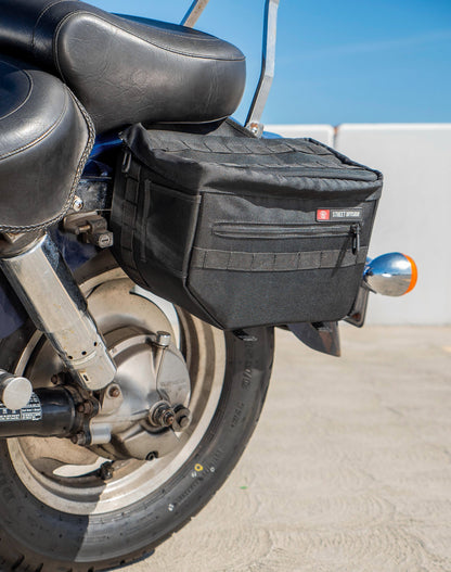 18L - Patriot Medium Honda Shadow 1100 Sabre Motocicleta Throw Over Alforjas