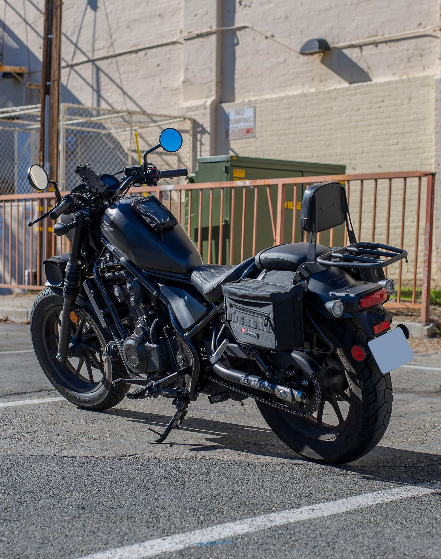 18L - Patriot Medium Honda Rebel 300 Throw Over Alforjas