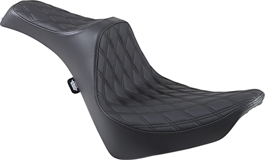 Predator III Seat - Double Diamond - Softail