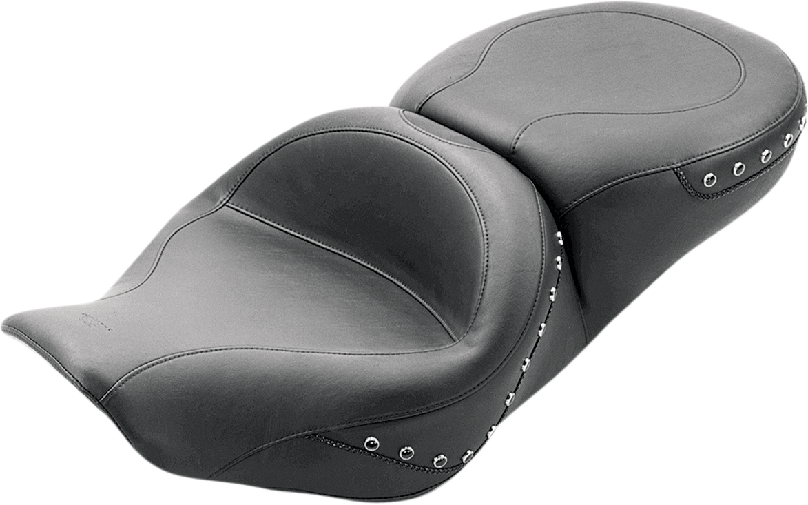 Wide Studded Touring Seat - FLHR