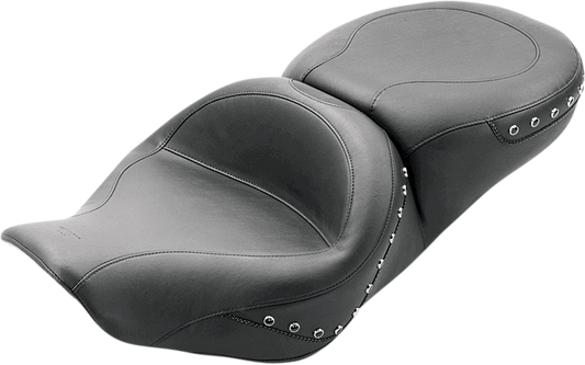 Wide Studded Touring Seat - FLHR