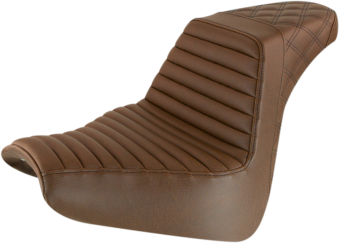 Step Up Seat - Tuck and Roll/Lattice Stitched - Brown81848